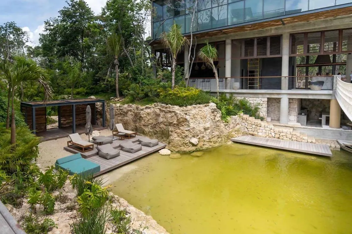 Ideal Location With Cenote Pools Gym Restaurant Tulum 0*,