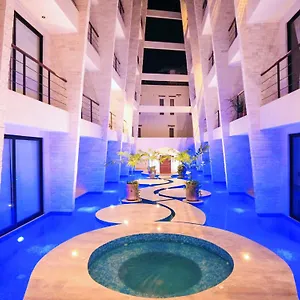 Akua Mexico Apartahotel